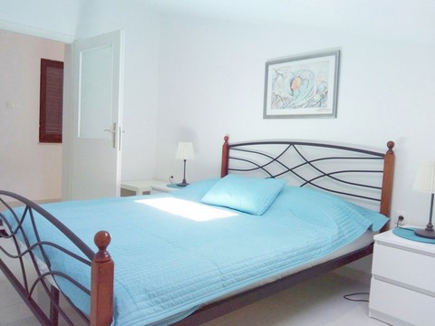 Big and quiet bedroom C